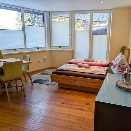 Waldnah Apartament *